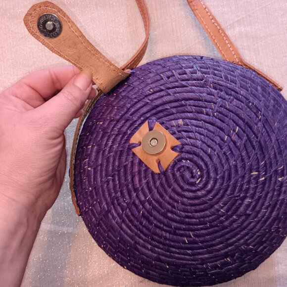 Round Woven Blue Straw rattan wicker Crossbody Purse bag handmade boho hippie - Picture 5 of 7